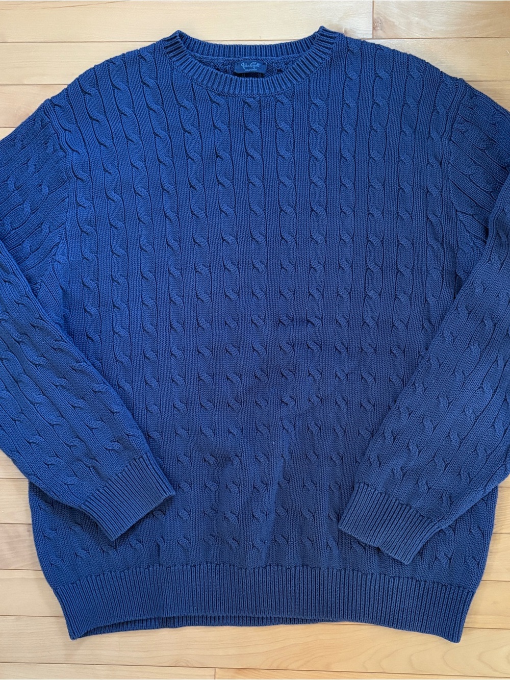 Brandy Melville Brianna Sweater